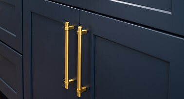 Cabinet hardware